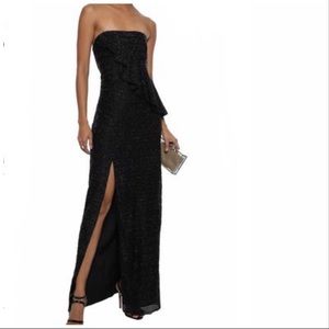 🔥🔥Halston Black Metallic Tinsel Strapless Gown